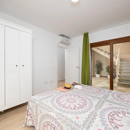 Mariposas Caleta Вилла Калета-де-Фусте