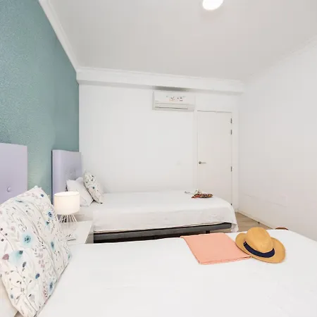 Mariposas Caleta Villa *